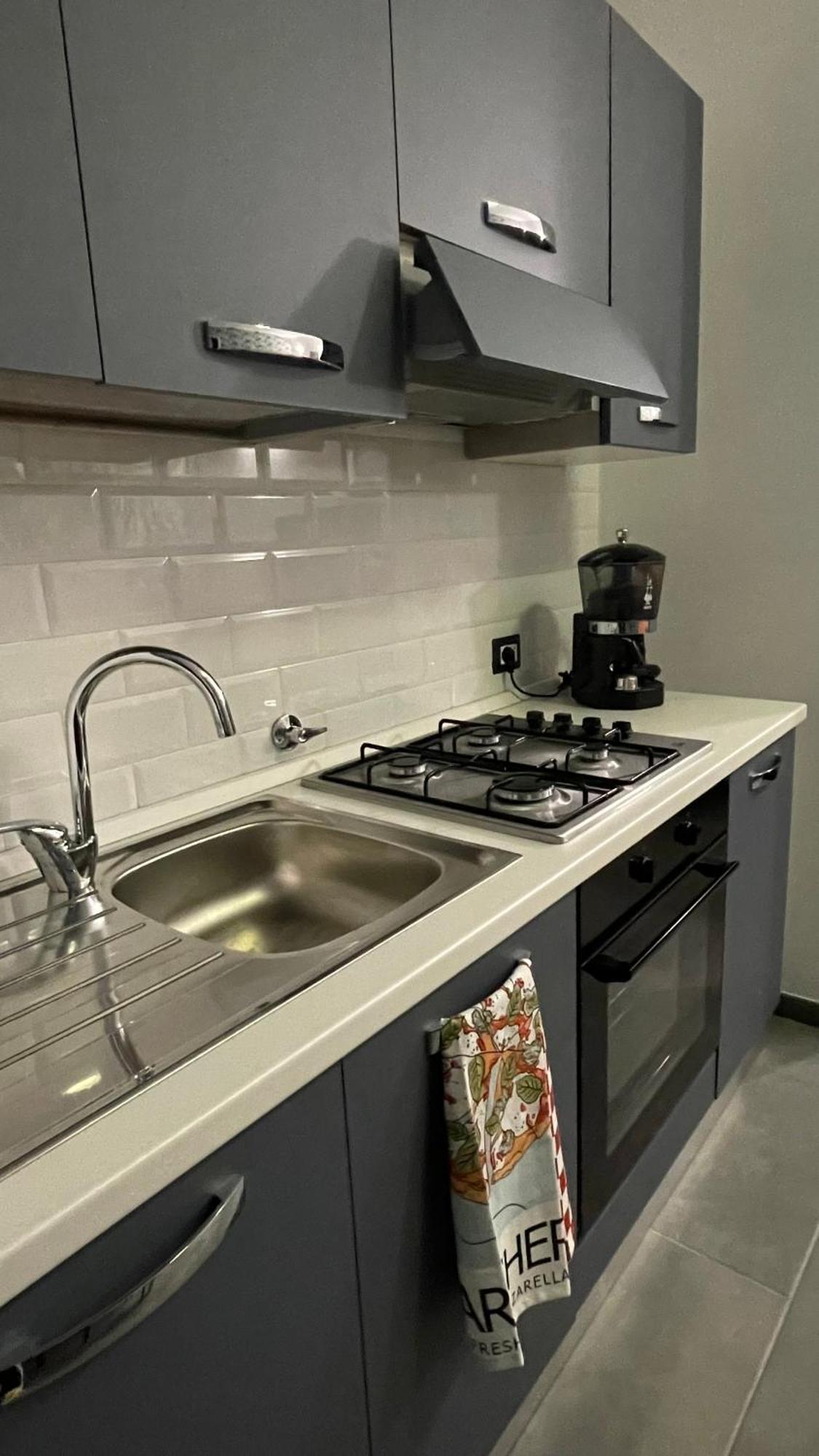 Casa Gaia A 2 Passi Dalla Metro A E C Appartamento *