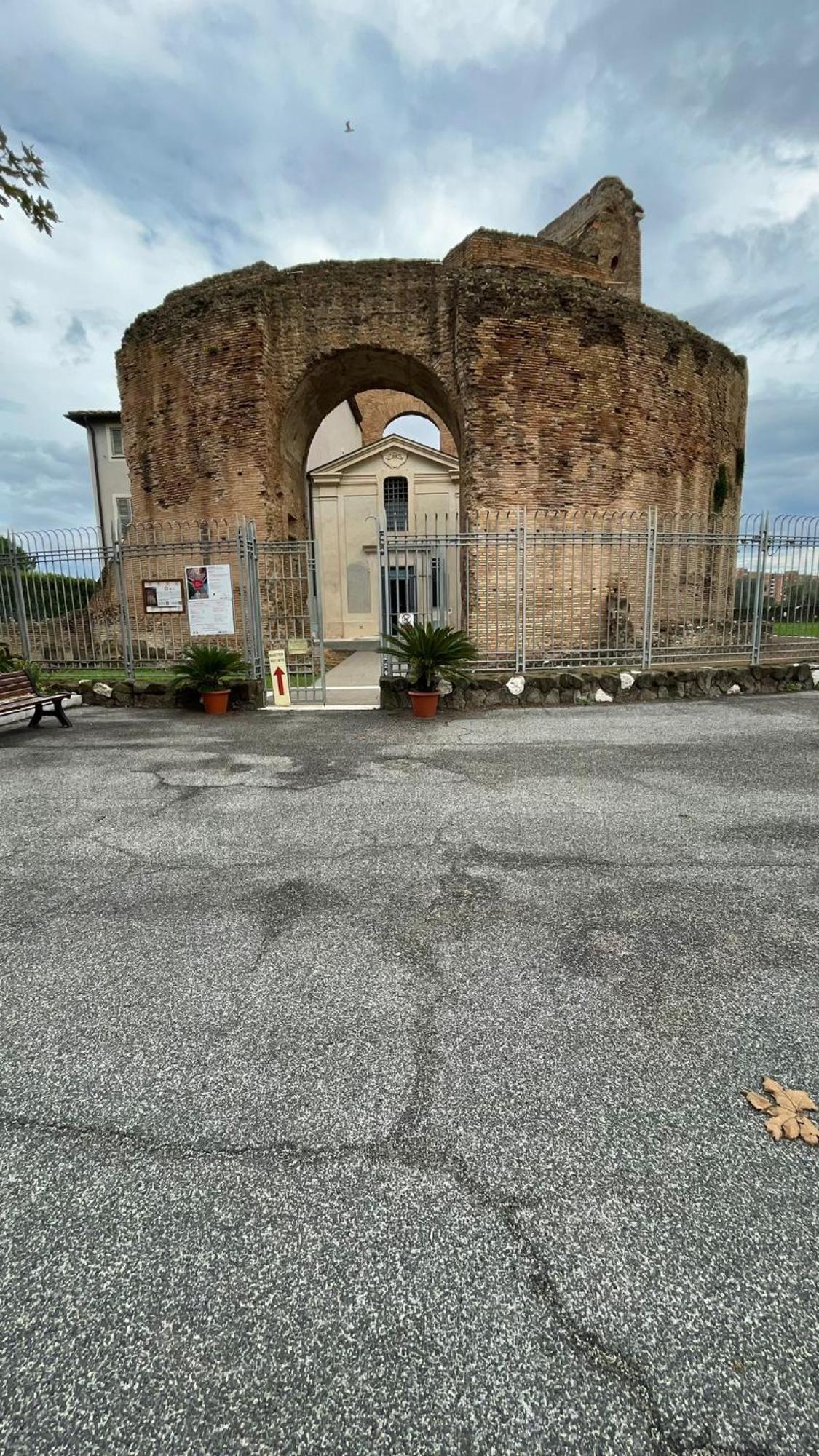 Casa Gaia A 2 Passi Dalla Metro A E C Appartamento Roma