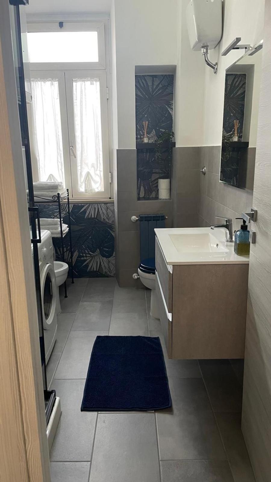 Casa Gaia A 2 Passi Dalla Metro A E C Appartamento