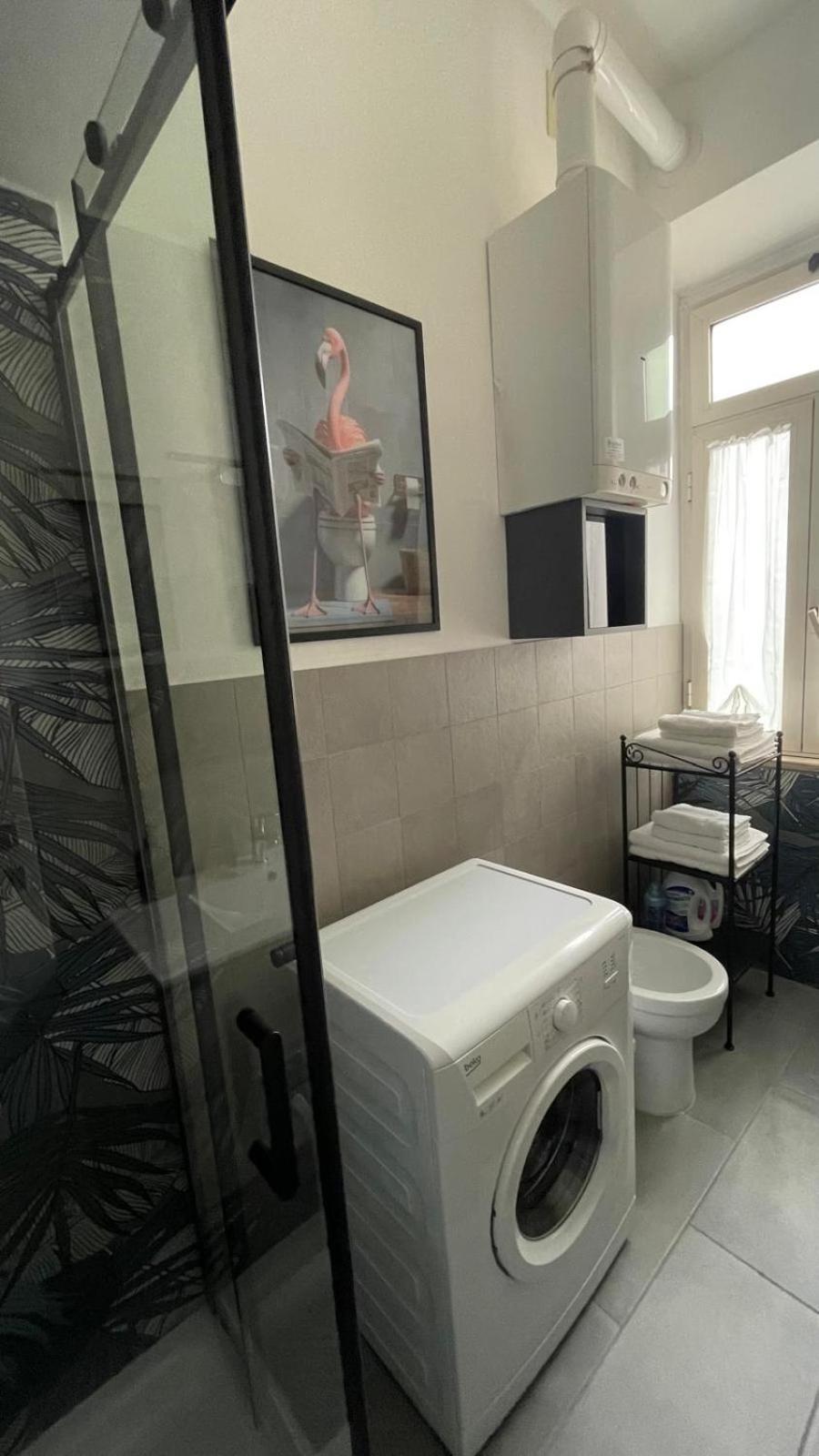 Casa Gaia A 2 Passi Dalla Metro A E C Roma